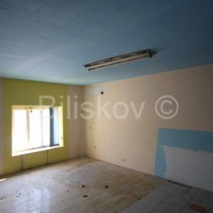 Kastela,Kastel Novi,najam poslovnog prostora.