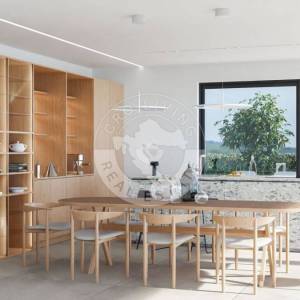 Kaštelir, Kuća s bazenom, 331 m2