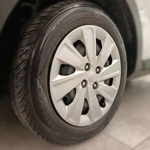 Kia Stonic 1.2 GAS LX FUN M/T