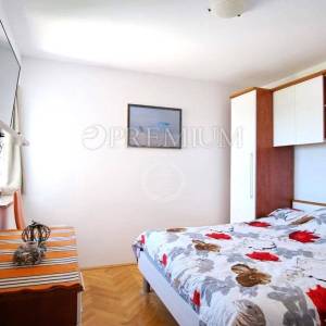 Klimno, Krk – apartman s pogledom na more, blizu plaže!