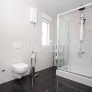 Klis-vila s bazenom i otvorenim pogledom na more i Split