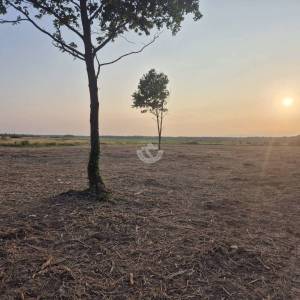 Kloštar Ivanić, Donja Obreška, građevinsko zemljište  2748 m2, sa manjim objektom