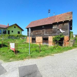 Kloštar Ivanić, građevinsko zemljište 740 m2 sa objektom 40 m2, uporabna dozvola