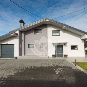 Kloštar Ivanić, prostrana moderna obiteljska kuća na 2372 m2 građevinskog zemljišta