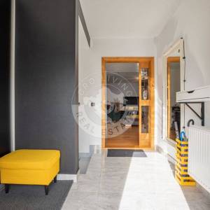 Kloštar Ivanić, prostrana moderna obiteljska kuća na 2372 m2 građevinskog zemljišta