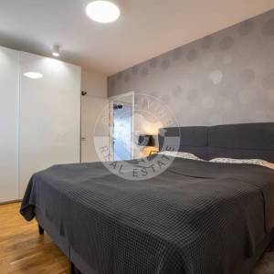 Kloštar Ivanić, prostrana moderna obiteljska kuća na 2372 m2 građevinskog zemljišta