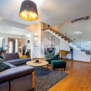 Kloštar Ivanić, prostrana moderna obiteljska kuća na 2372 m2 građevinskog zemljišta