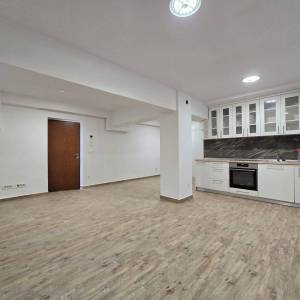 Kneza Domagoja, prizemlje, 39m2, najam, stanovanje, poslovni prostor