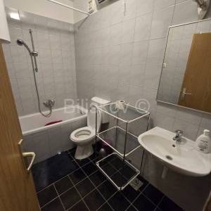 K.Novi, dvosoban stan, loggia, terasa, parking, ostava