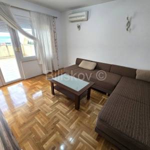 K.Novi, dvosoban stan, loggia, terasa, parking, ostava