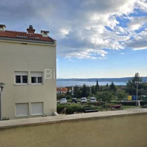 K.Novi, dvosoban stan, loggia, terasa, parking, ostava