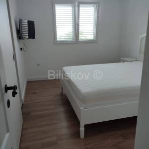 K.Novi, novogradnja prizemnica na 1239 m2 zemljišta prodaja