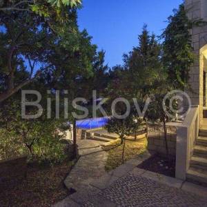 Korčula, južna strana, 1.red, bazen