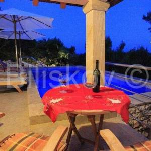 Korčula, južna strana, 1.red, bazen