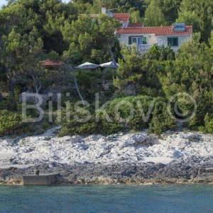 Korčula, južna strana, 1.red, bazen