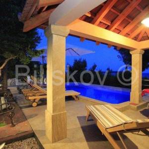 Korčula, južna strana, 1.red, bazen