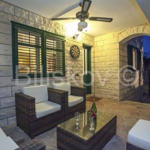 Korčula, južna strana, 1.red, bazen