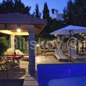 Korčula, južna strana, 1.red, bazen