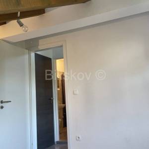 Korčula, Lumbarda, prodaja dvoetažni stan, djeljiv u 2