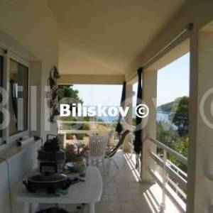 Korčula, prodaja kuća, 30m od mora