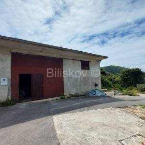Korčula prodaja poslovna zgrada uljara zemljište 301m2