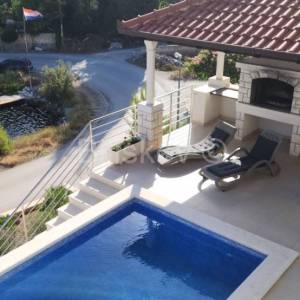 Korčula, prodaja, vila, bazen, 1. red do mora