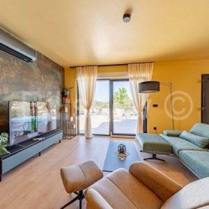 Korčula, prodaja, vila, bazen, 2 garaže, otvoren pogled