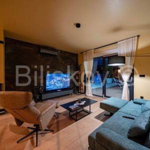 Korčula, prodaja, vila, bazen, 2 garaže, otvoren pogled