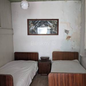 Korčula, Račišće, prodaja autohtona kamena kuća