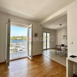 Korčula, Račišće, prodaja kuća, 3 jedinice, 1.red