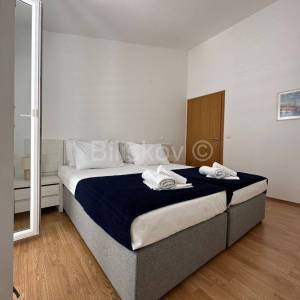 Korčula, Račišće, prodaja kuća, 3 jedinice, 1.red