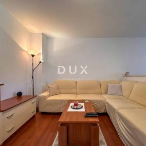 KOSTRENA - PRILIKA uređena kuća u nizu spremna za obiteljski život nedaleko mora