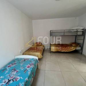 Kostrena, samostojeća kuća, pogled na more