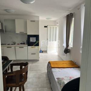 Kostrena, samostojeća kuća, pogled na more