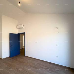 KOŽLJANI - Moderna kuća s bazenom. Blizu šume, 15 min do mora