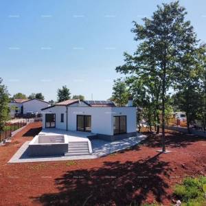 KOŽLJANI - Moderna kuća s bazenom. Blizu šume, 15 min do mora