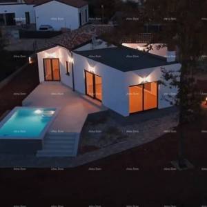 KOŽLJANI - Moderna kuća s bazenom. Blizu šume, 15 min do mora