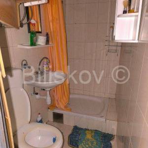 Krapanj, prodaja kuća u nizu na tri etaže, ukupno 159 m2