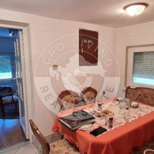 Križ, Bunjani,Samostojeća kuća 215 m2