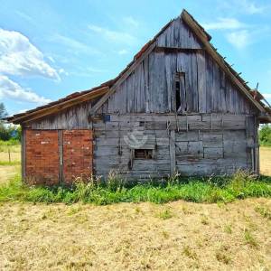 Križ, imanje 10130 m2, kuća i pomoćni objekt