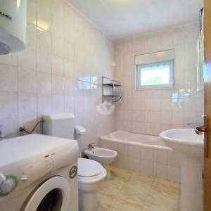 Križ, kuća 128 m2,  garaža 42 m2, zemljište 1243 m2