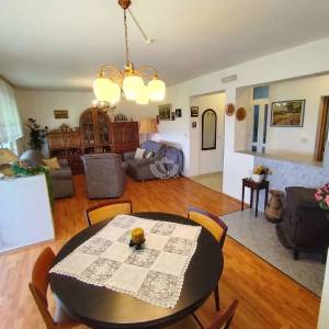 Križ, kuća 128 m2,  garaža 42 m2, zemljište 1243 m2