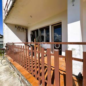 Križ , stan 100 m2, stan - prostor 50 m2, u kući