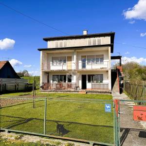 Križ , stan 100 m2, stan - prostor 50 m2, u kući