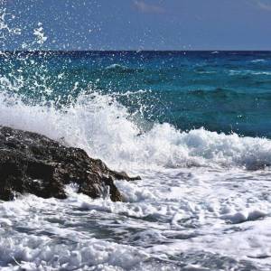 Krk, Malinska, namješten dvoetažni stan s pogledom na more