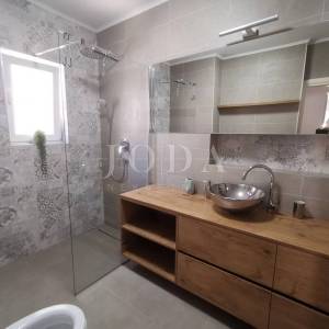 Kuća na idiličnoj lokaciji 