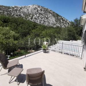 Kuća na idiličnoj lokaciji 