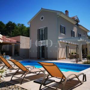 Kuća na idiličnoj lokaciji 