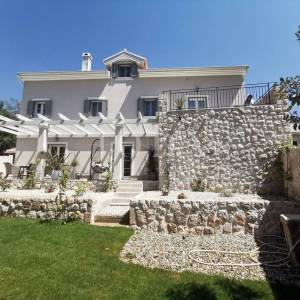 Kuća na idiličnoj lokaciji 