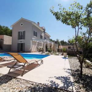 Kuća na idiličnoj lokaciji 